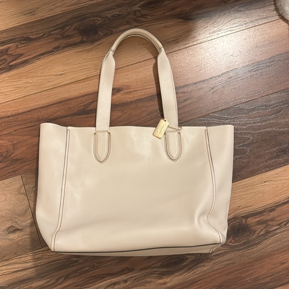 Coach tote - Picture 2 of 7